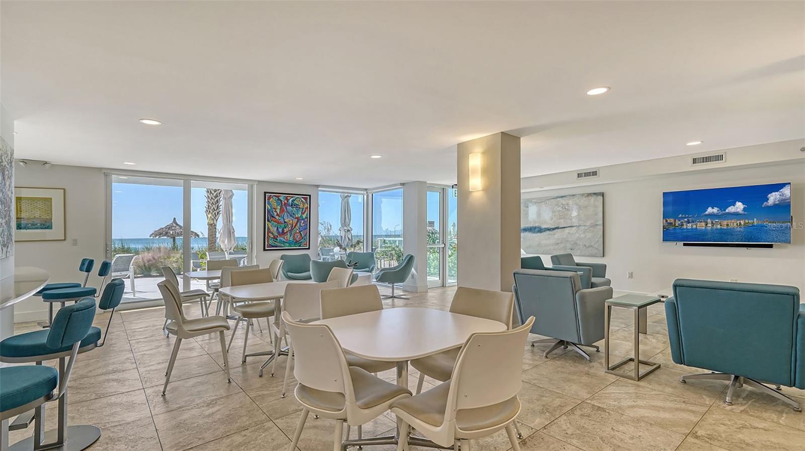 2425 GULF OF MEXICO DR #1A, LONGBOAT KEY, FL, 34228