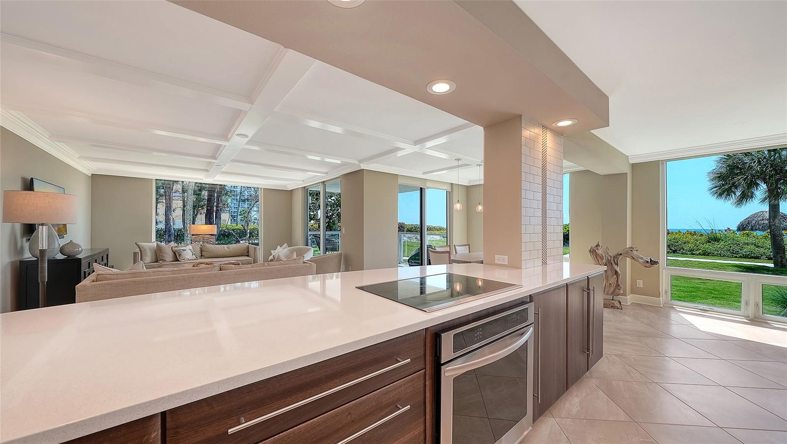 2425 GULF OF MEXICO DR #1A, LONGBOAT KEY, FL, 34228