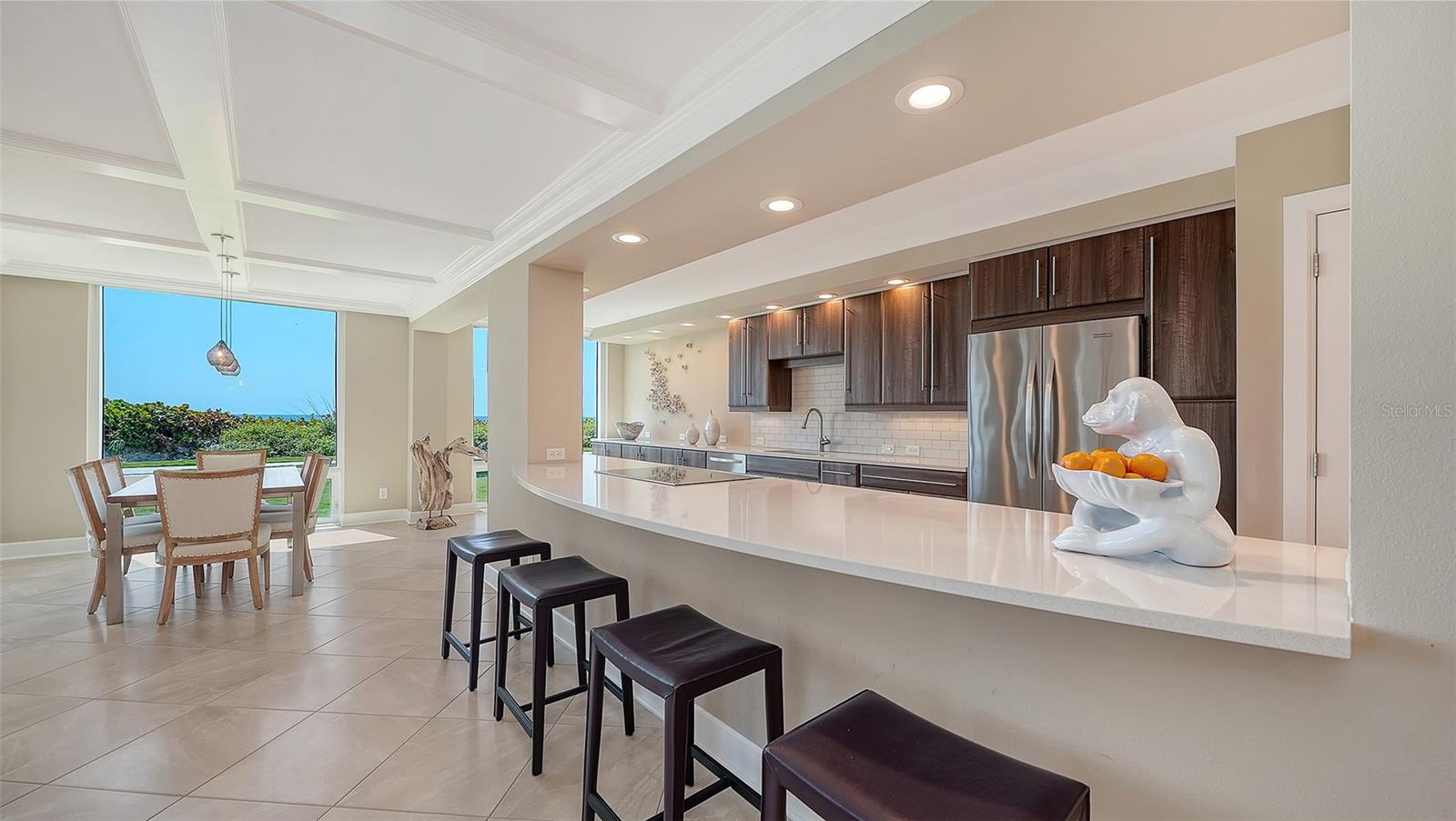2425 GULF OF MEXICO DR #1A, LONGBOAT KEY, FL, 34228