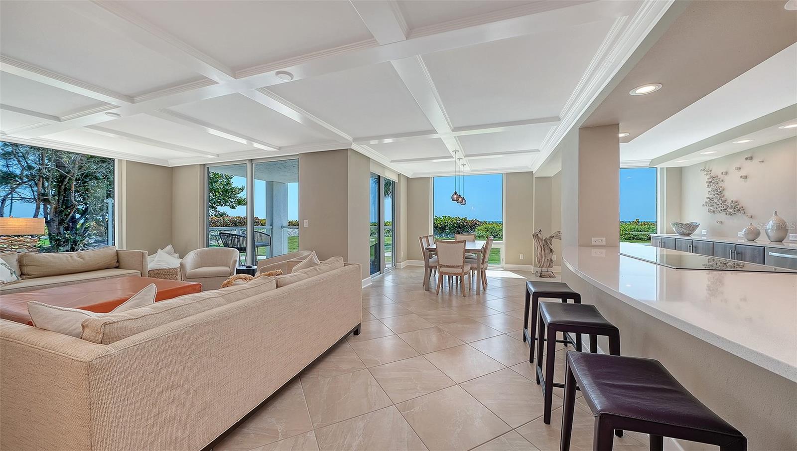 2425 GULF OF MEXICO DR #1A, LONGBOAT KEY, FL, 34228