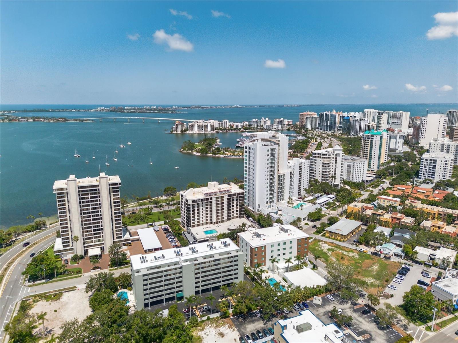 711 S PALM AVE #302, SARASOTA, FL, 34236