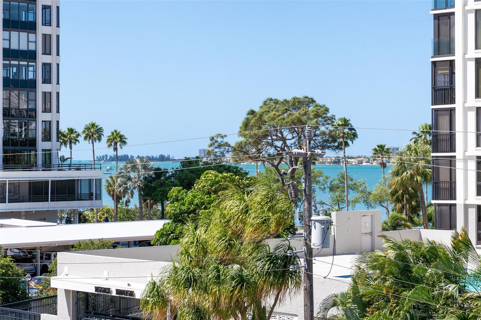 711 S PALM AVE #302, SARASOTA, FL, 34236