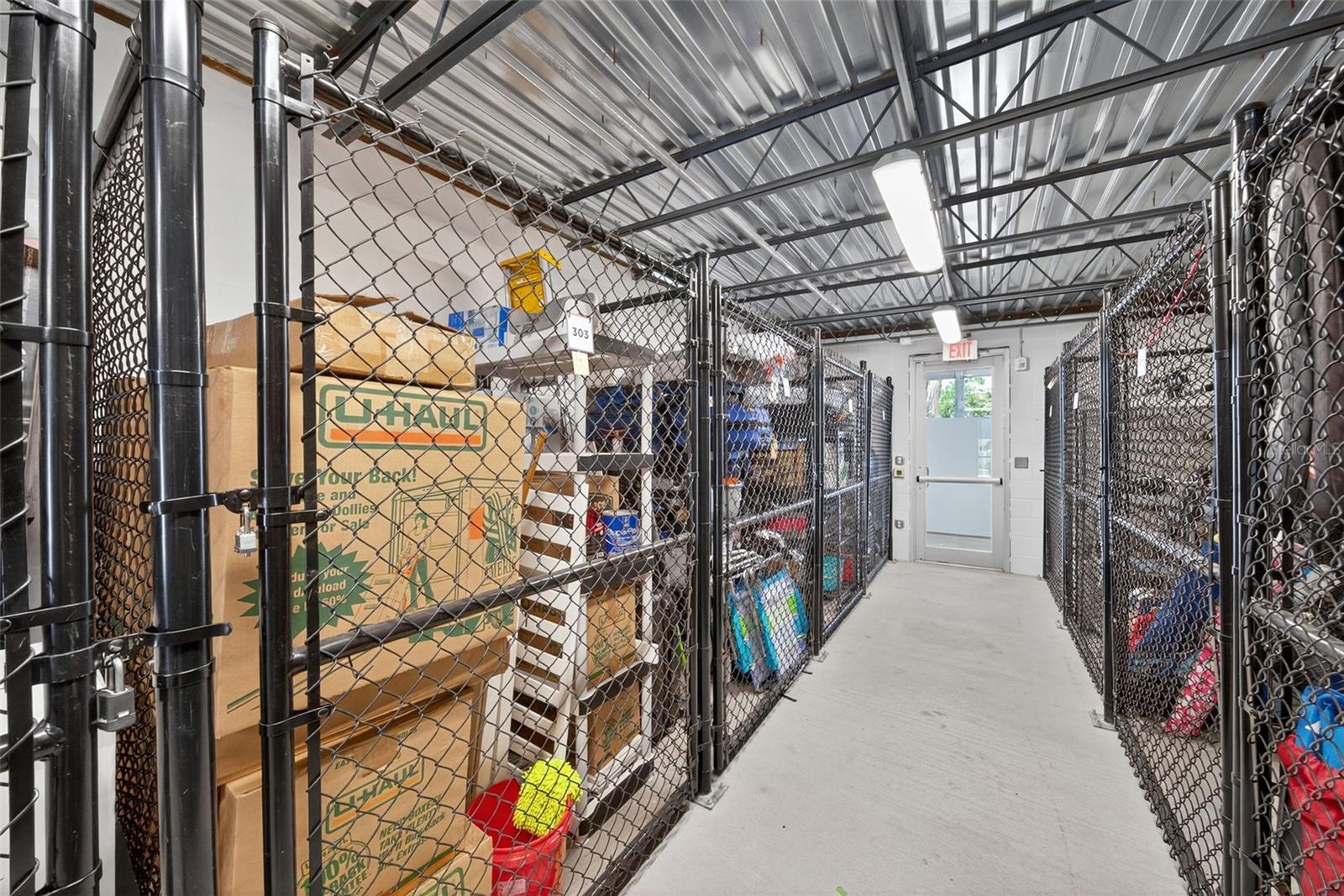 711 S PALM AVE #302, SARASOTA, FL, 34236