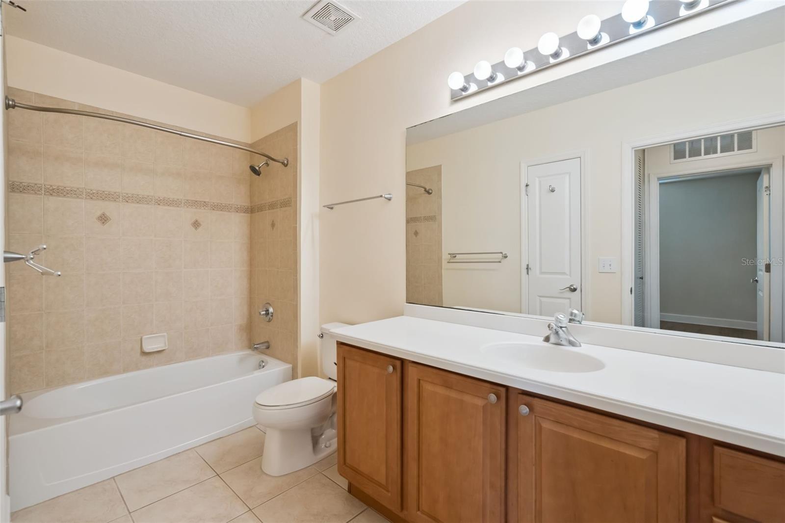 1400 CELEBRATION AVE #305, CELEBRATION, FL, 34747