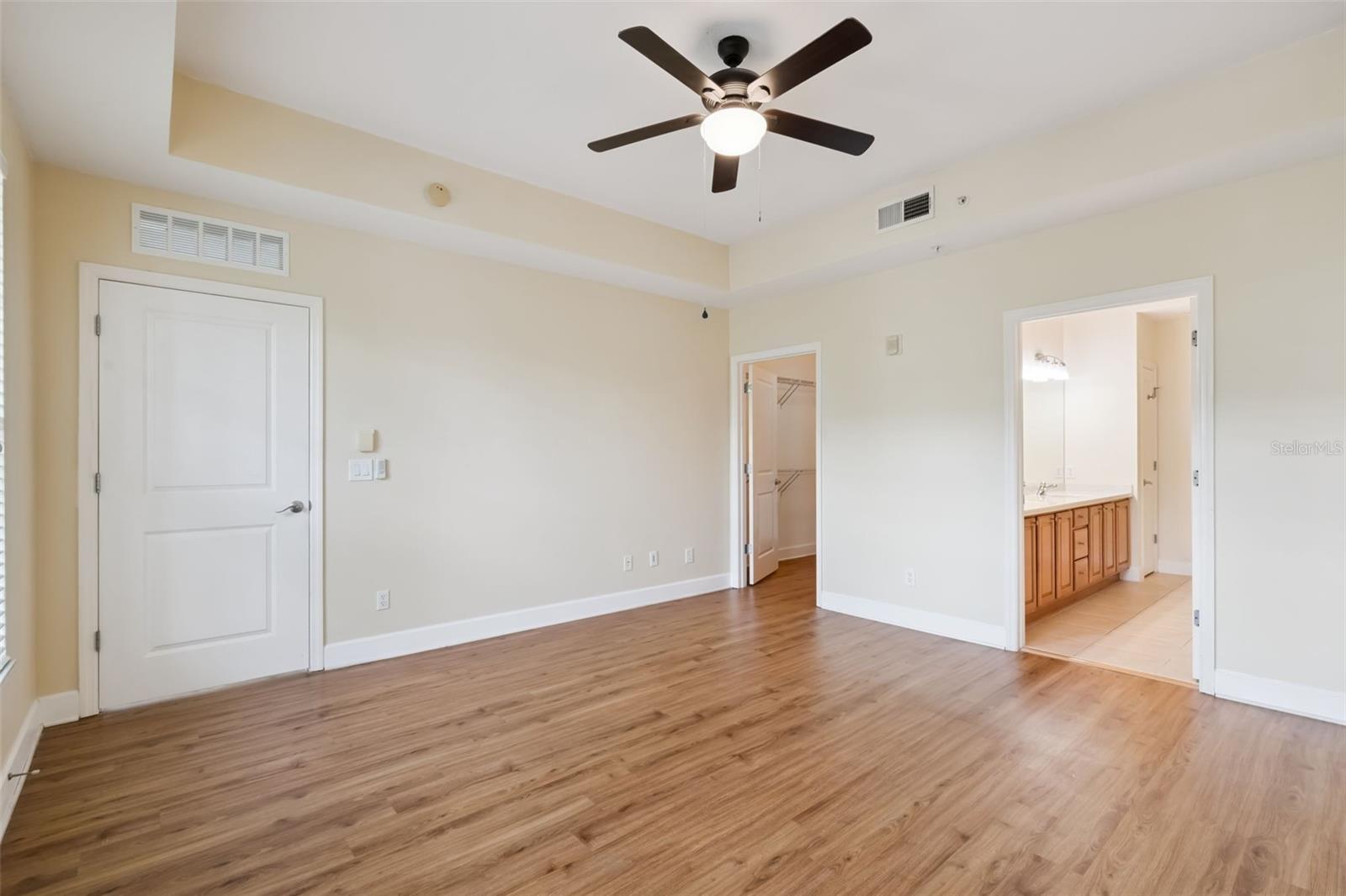 1400 CELEBRATION AVE #305, CELEBRATION, FL, 34747
