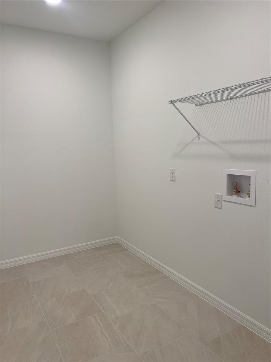 671 BIRDSWILL LN, DELAND, FL, 32724