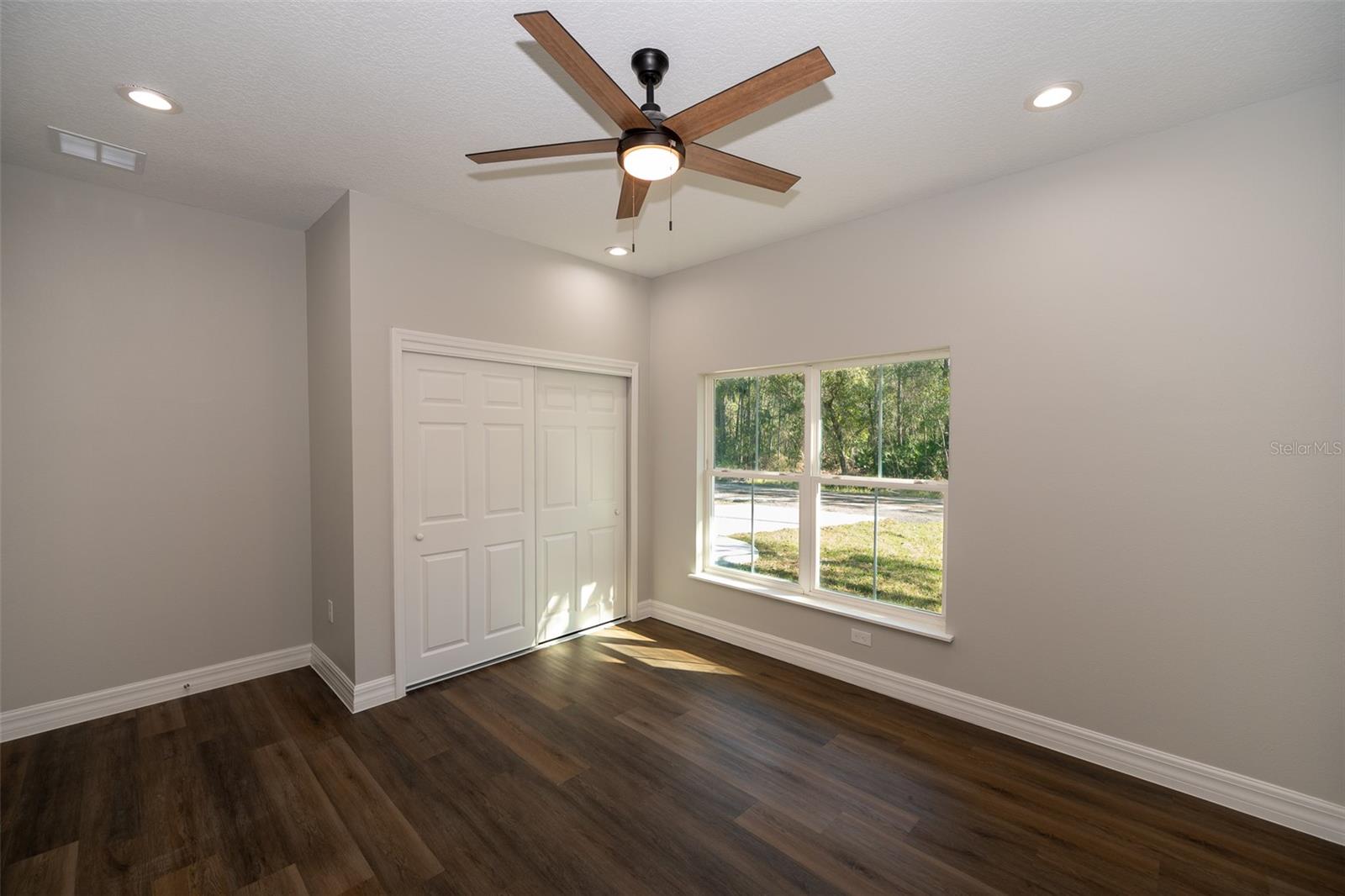 2390 9TH AVE, DELAND, FL, 32724