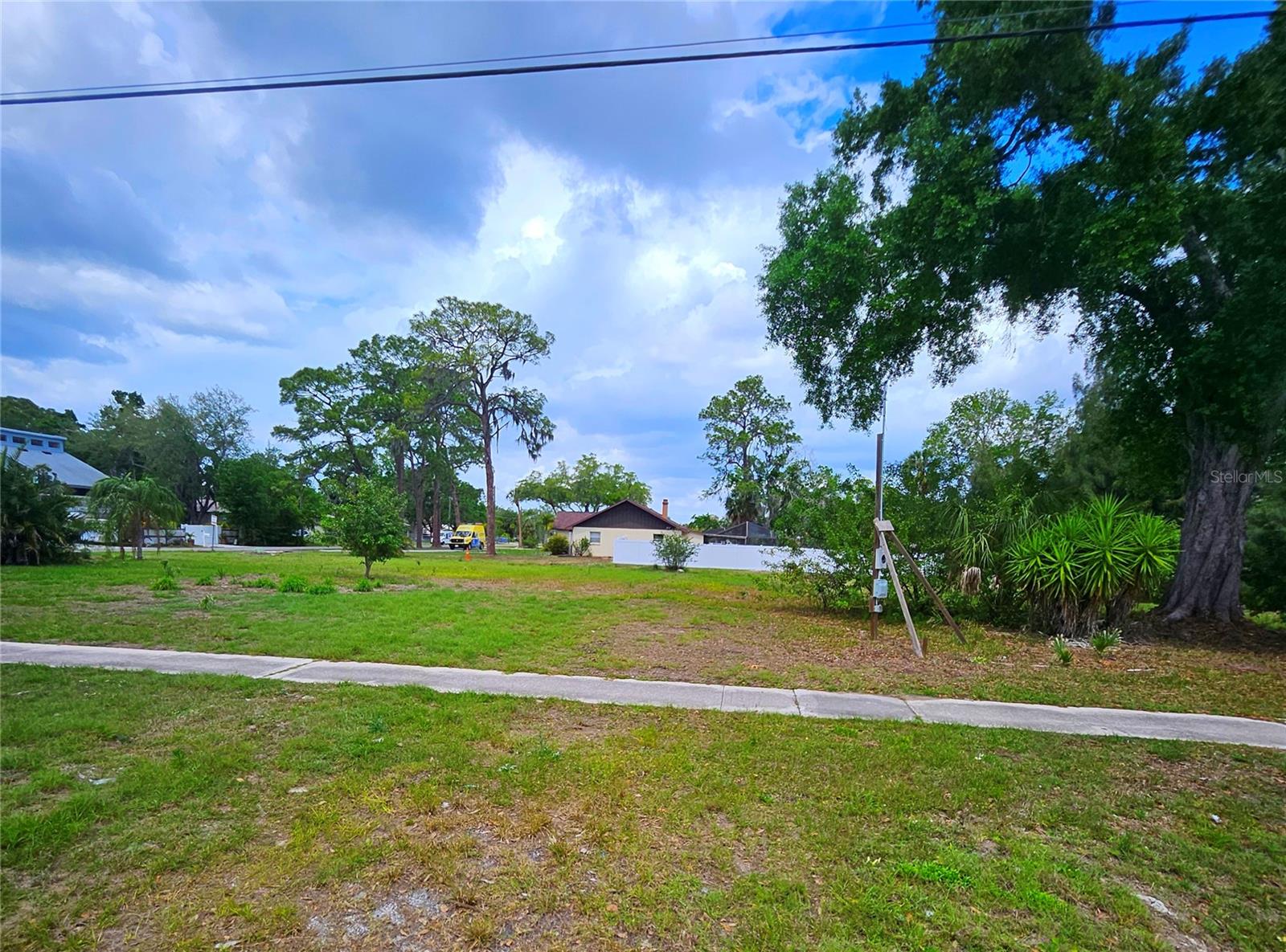 919 COLLEGE AVE W, RUSKIN, FL, 33570