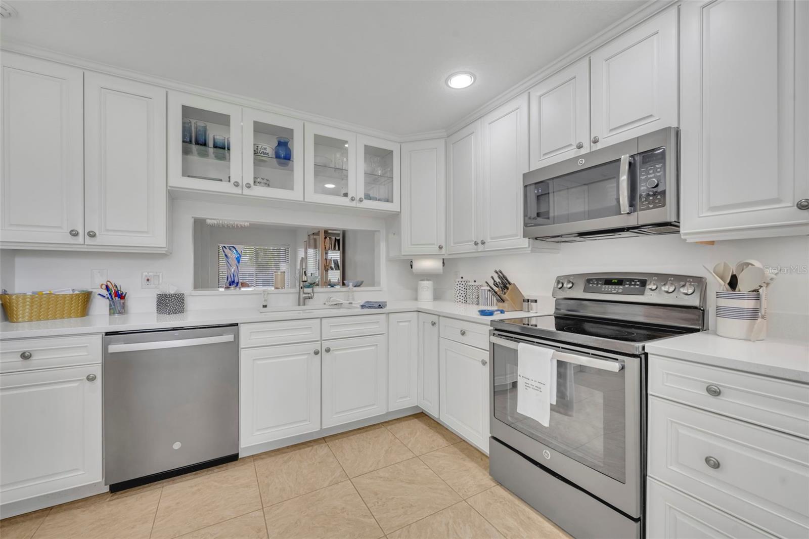 3 ESCONDIDO CIR #3, ALTAMONTE SPRINGS, FL, 32701