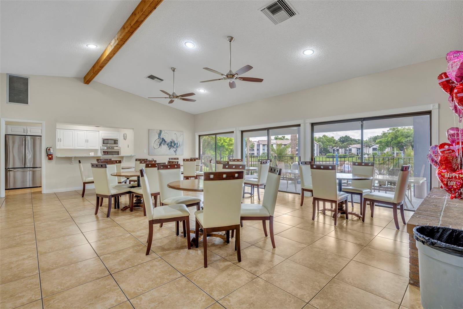 3 ESCONDIDO CIR #3, ALTAMONTE SPRINGS, FL, 32701