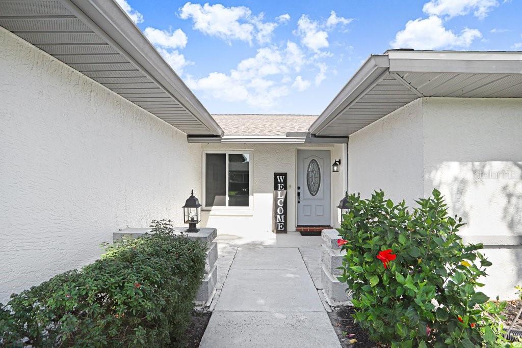 2306 LANCASTER DR #2306, SUN CITY CENTER, FL, 33573