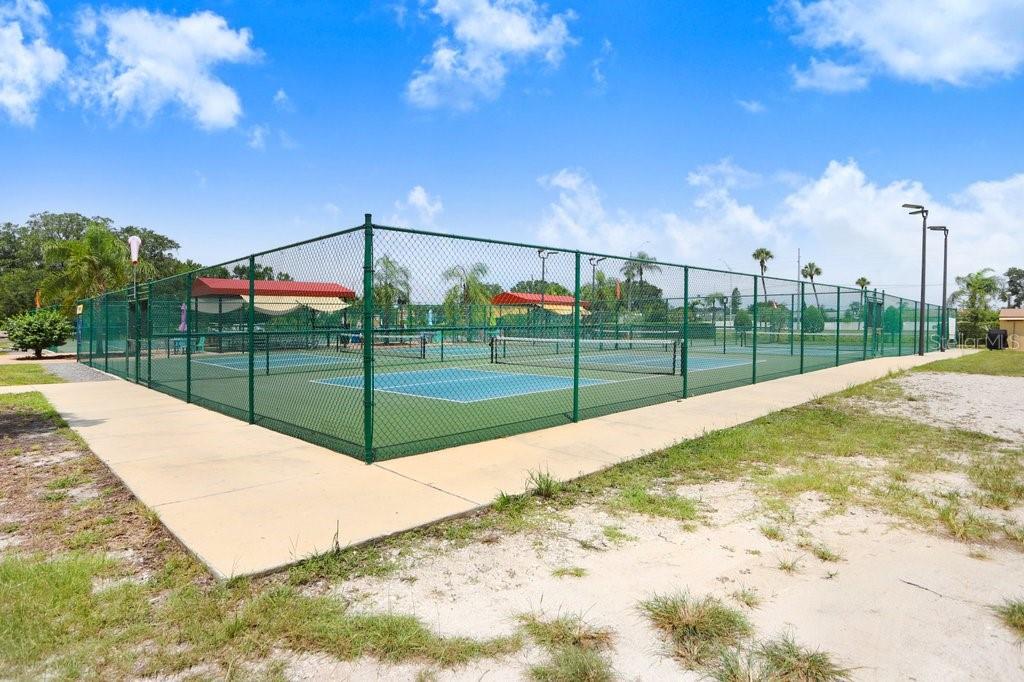 2306 LANCASTER DR #2306, SUN CITY CENTER, FL, 33573