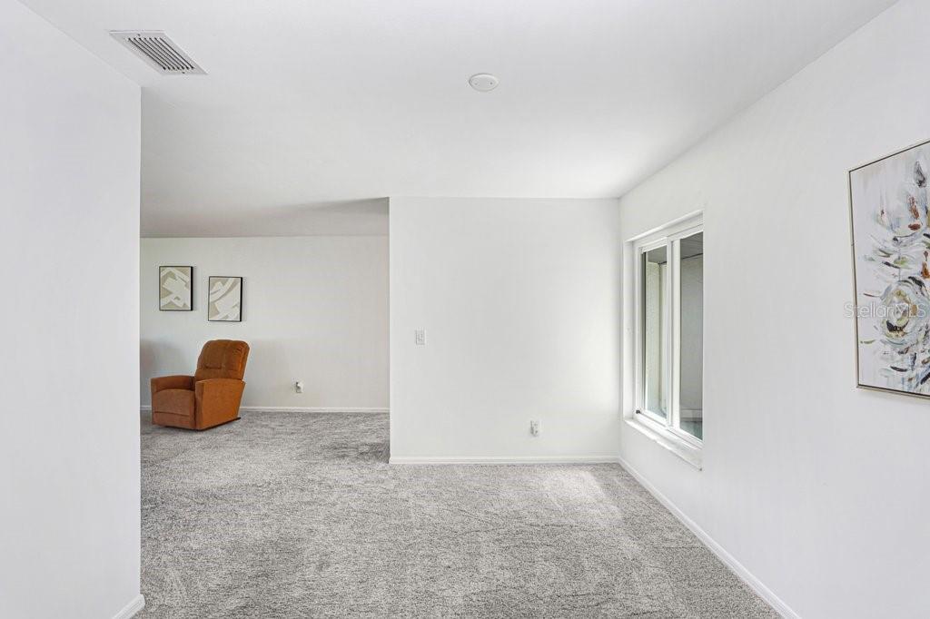 2306 LANCASTER DR #2306, SUN CITY CENTER, FL, 33573