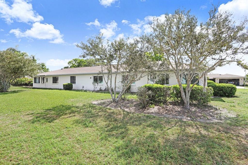 2306 LANCASTER DR #2306, SUN CITY CENTER, FL, 33573