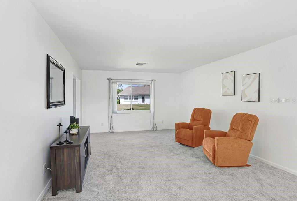 2306 LANCASTER DR #2306, SUN CITY CENTER, FL, 33573