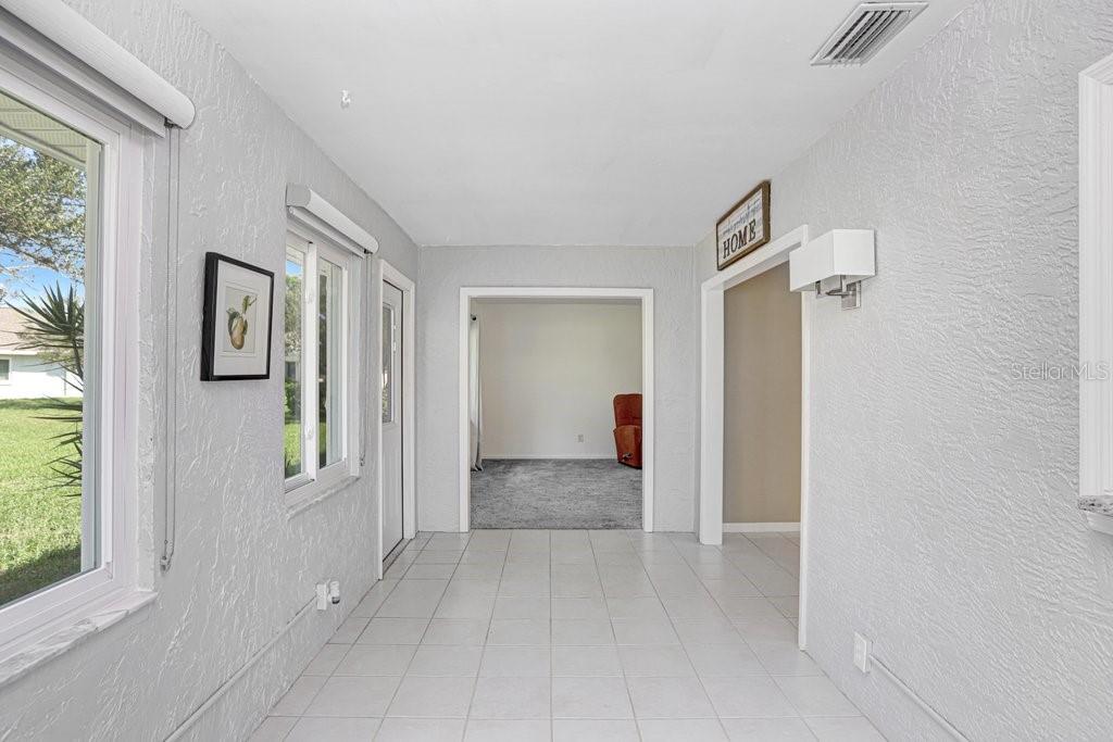 2306 LANCASTER DR #2306, SUN CITY CENTER, FL, 33573