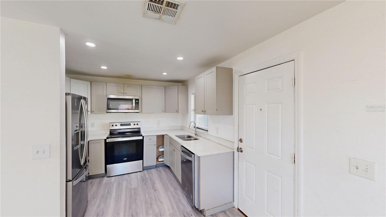 4900 ELESE ST, ORLANDO, FL, 32811