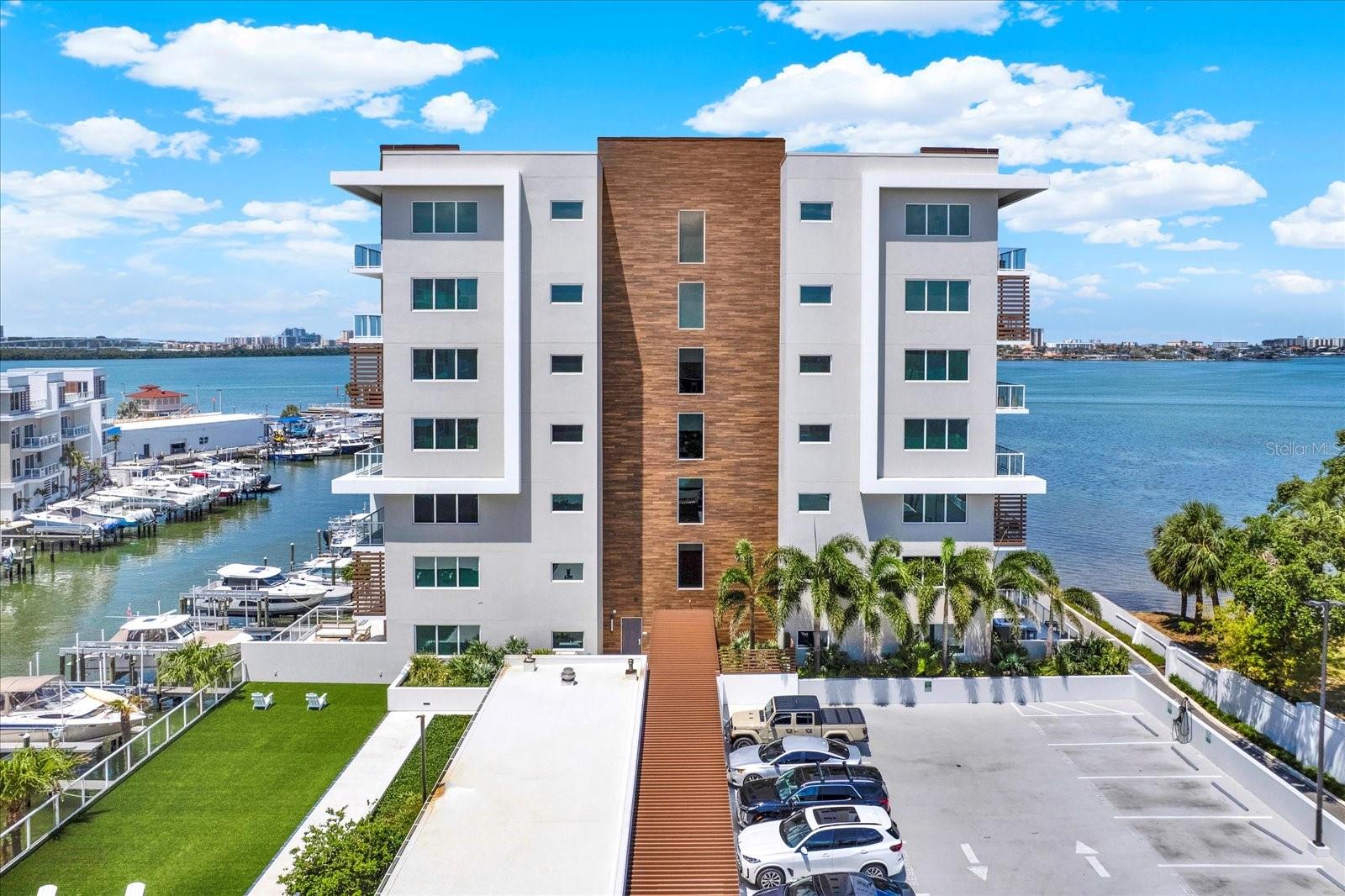 920 N OSCEOLA AVE #301, CLEARWATER, FL, 33755