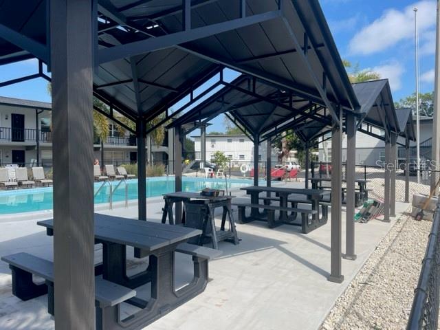 675 INDIAN ROCKS RD N #109D, BELLEAIR BLUFFS, FL, 33770