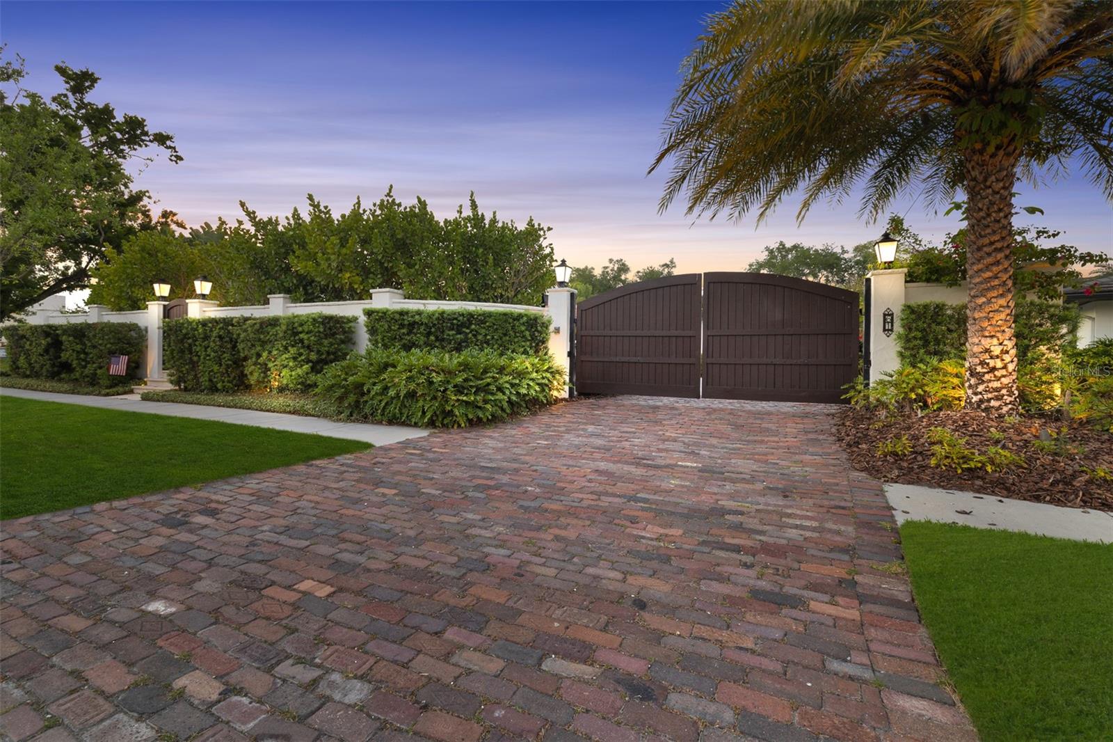 61 LADOGA AVE, TAMPA, FL, 33606