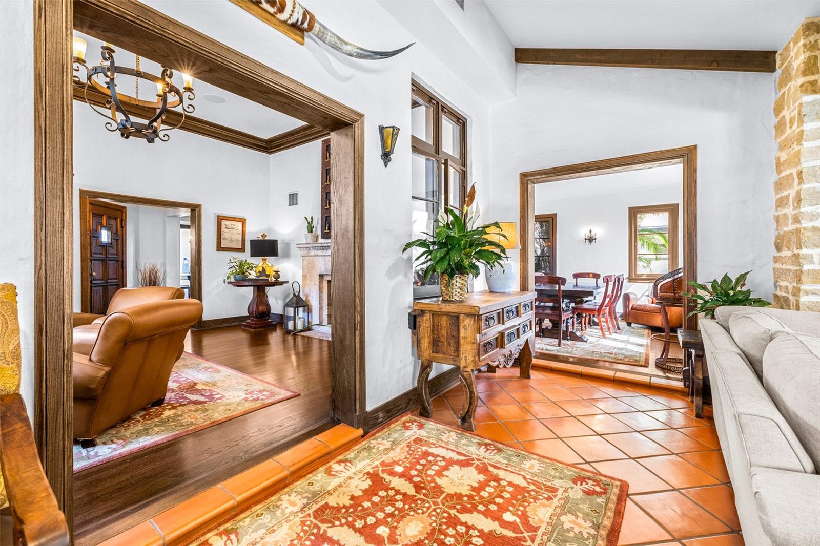 61 LADOGA AVE, TAMPA, FL, 33606