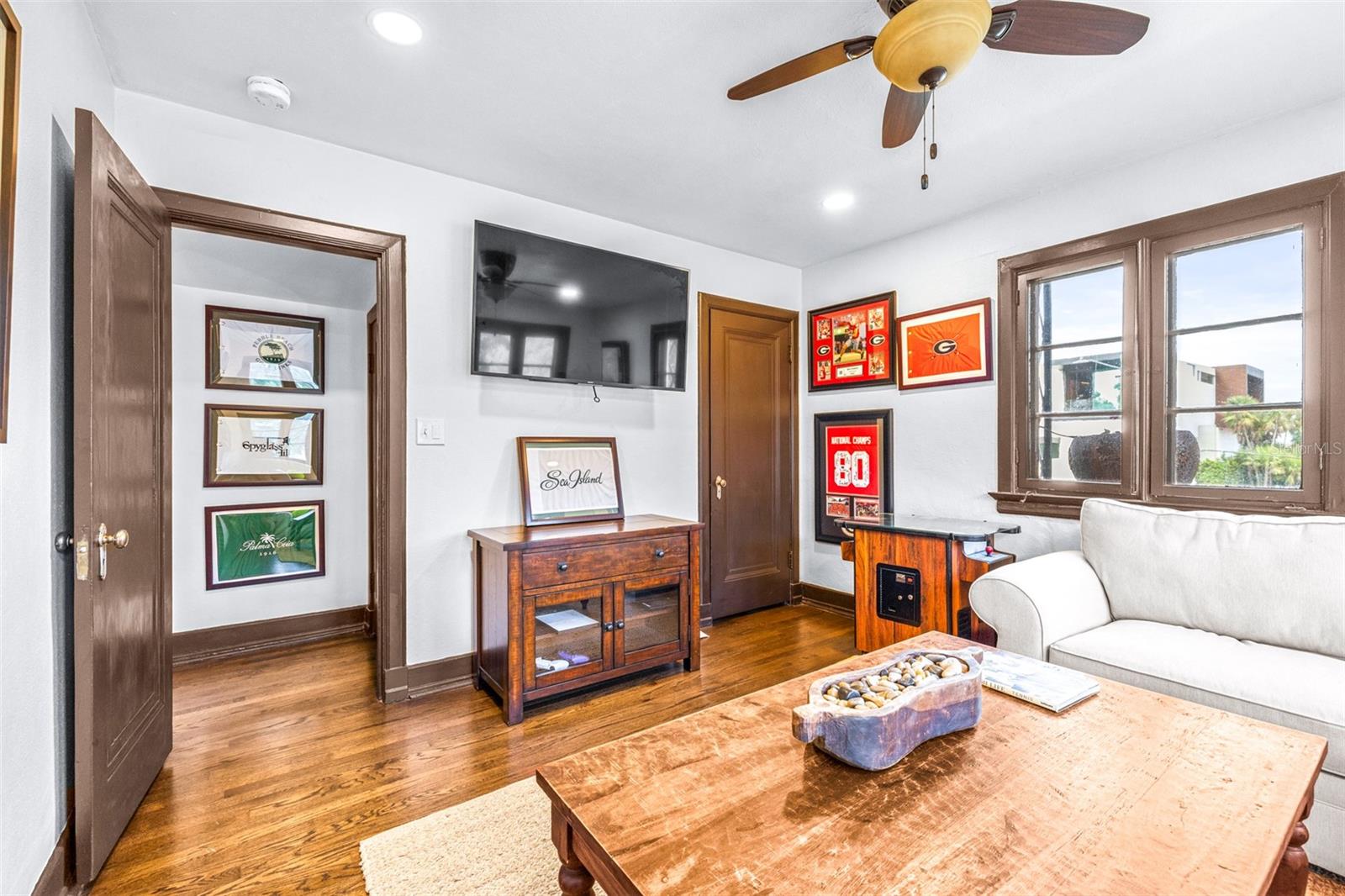 61 LADOGA AVE, TAMPA, FL, 33606