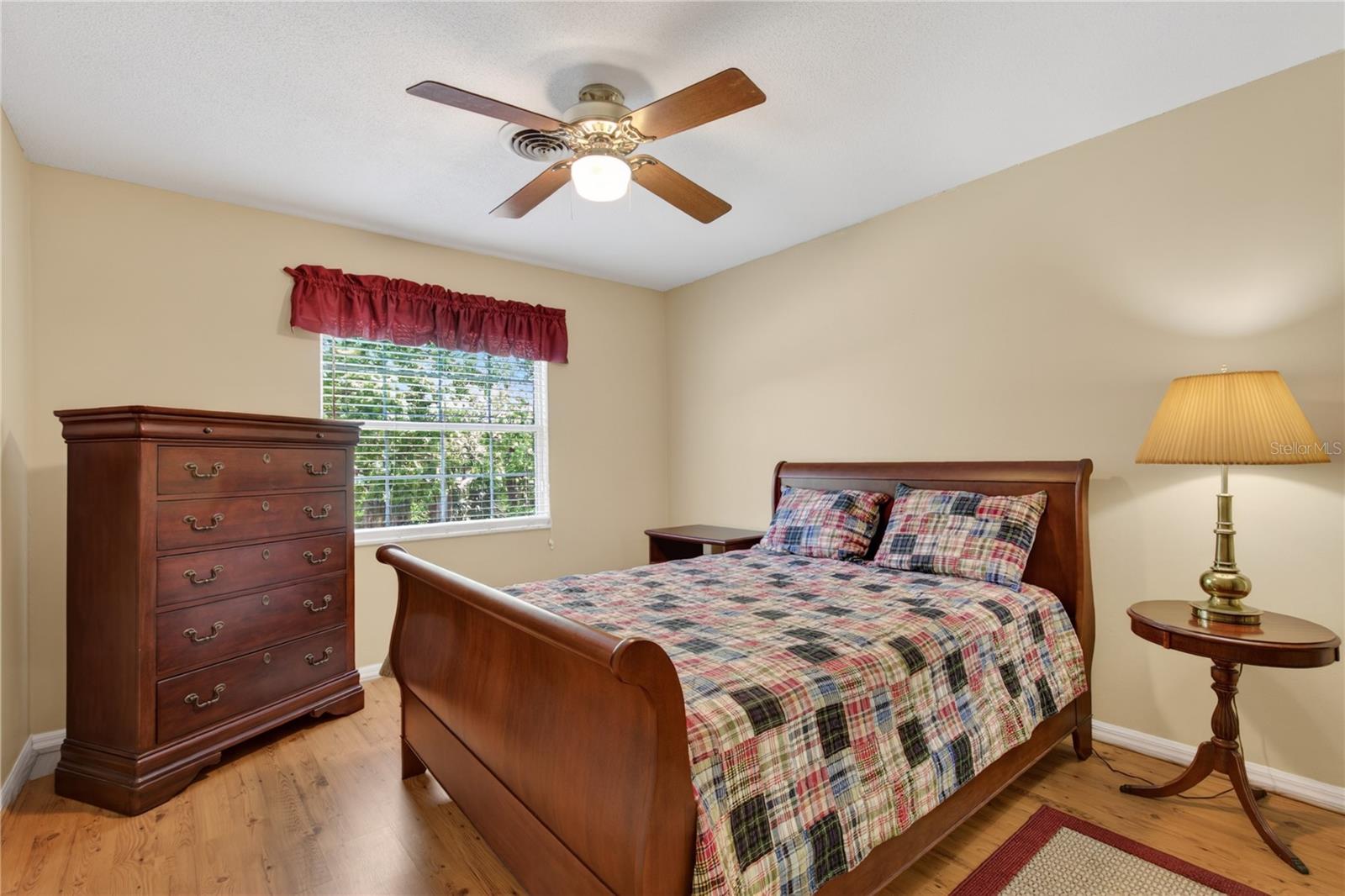 1945 NORMANDY DR, MOUNT DORA, FL, 32757