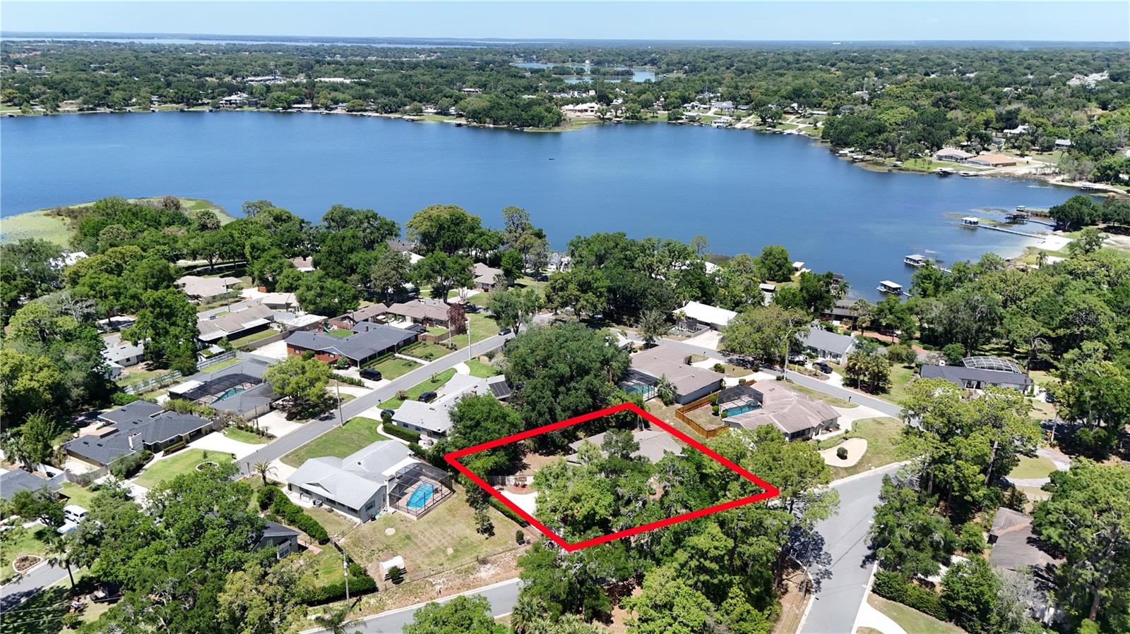 1945 NORMANDY DR, MOUNT DORA, FL, 32757