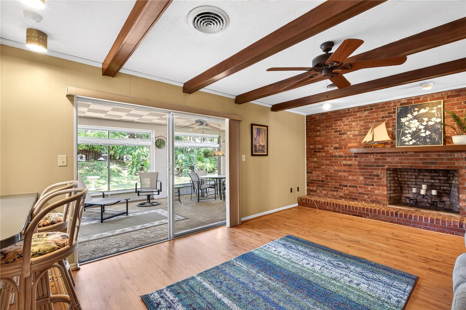 1945 NORMANDY DR, MOUNT DORA, FL, 32757