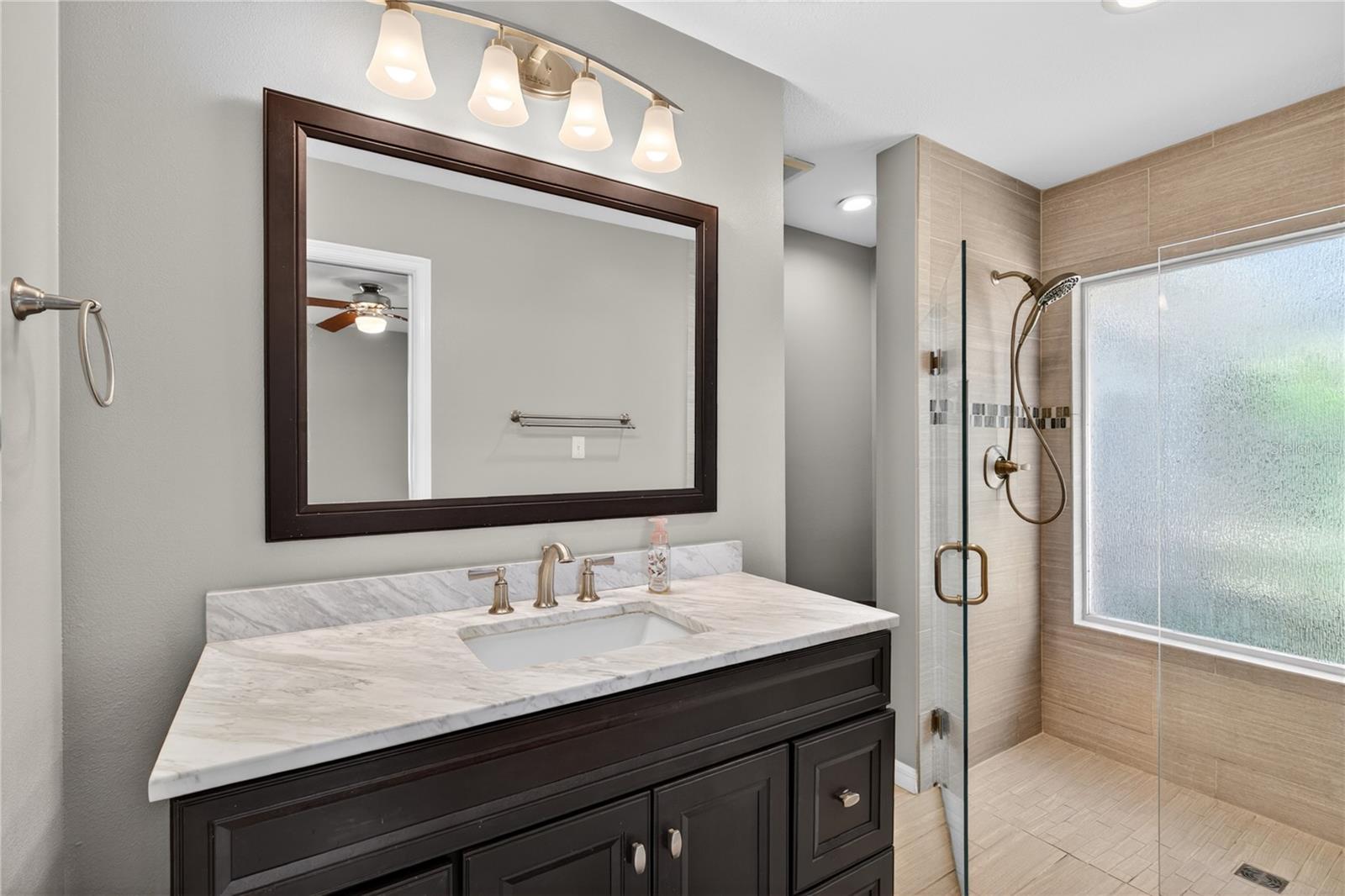 1945 NORMANDY DR, MOUNT DORA, FL, 32757