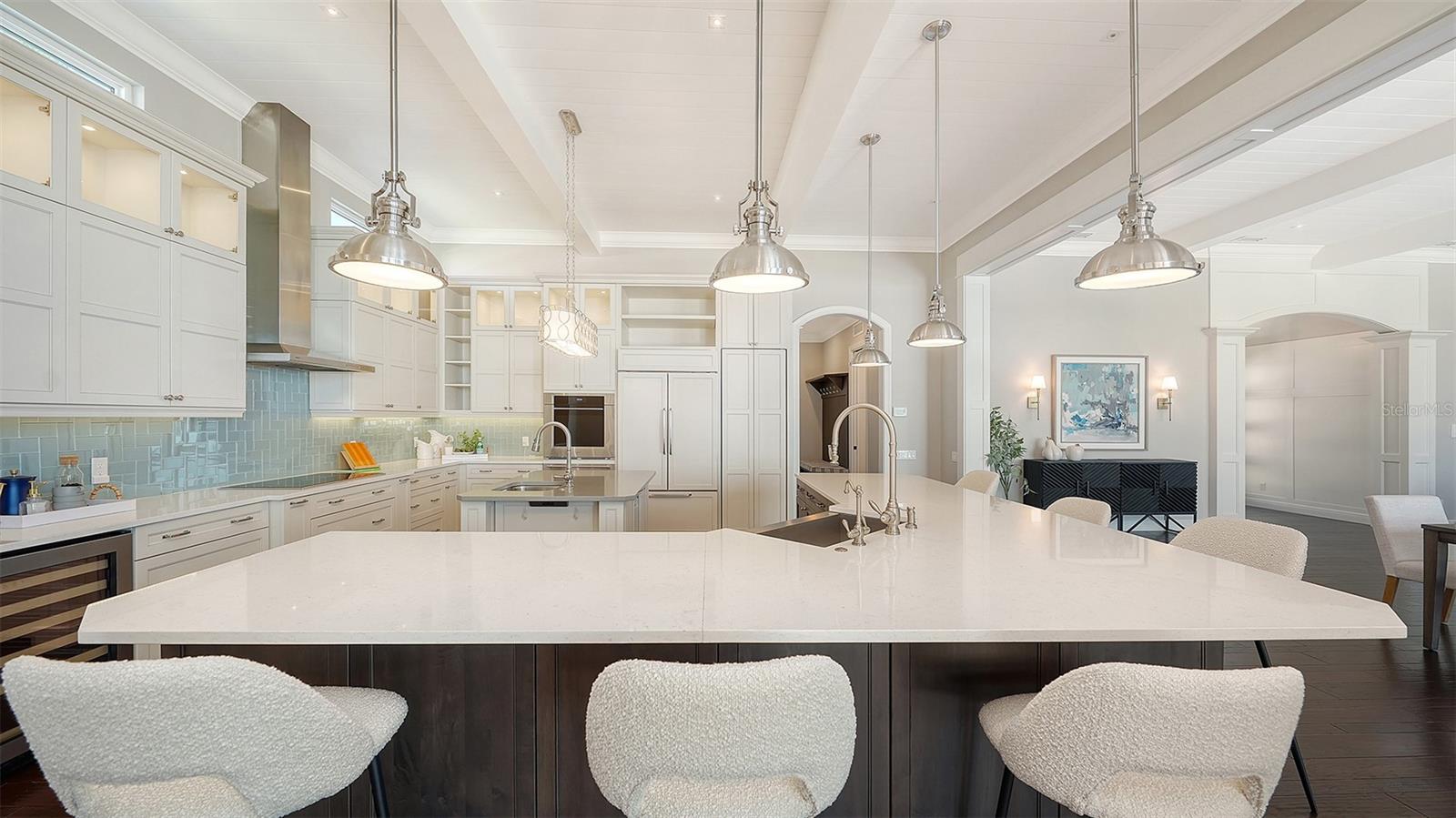 313 LOOKOUT POINT DR, OSPREY, FL, 34229