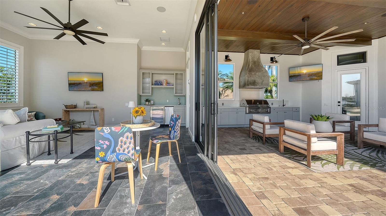 313 LOOKOUT POINT DR, OSPREY, FL, 34229