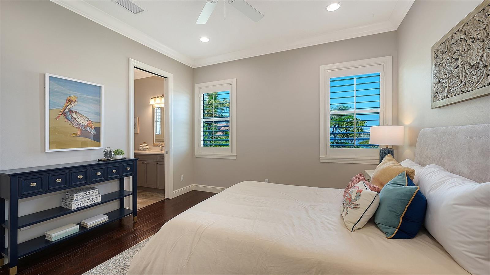 313 LOOKOUT POINT DR, OSPREY, FL, 34229