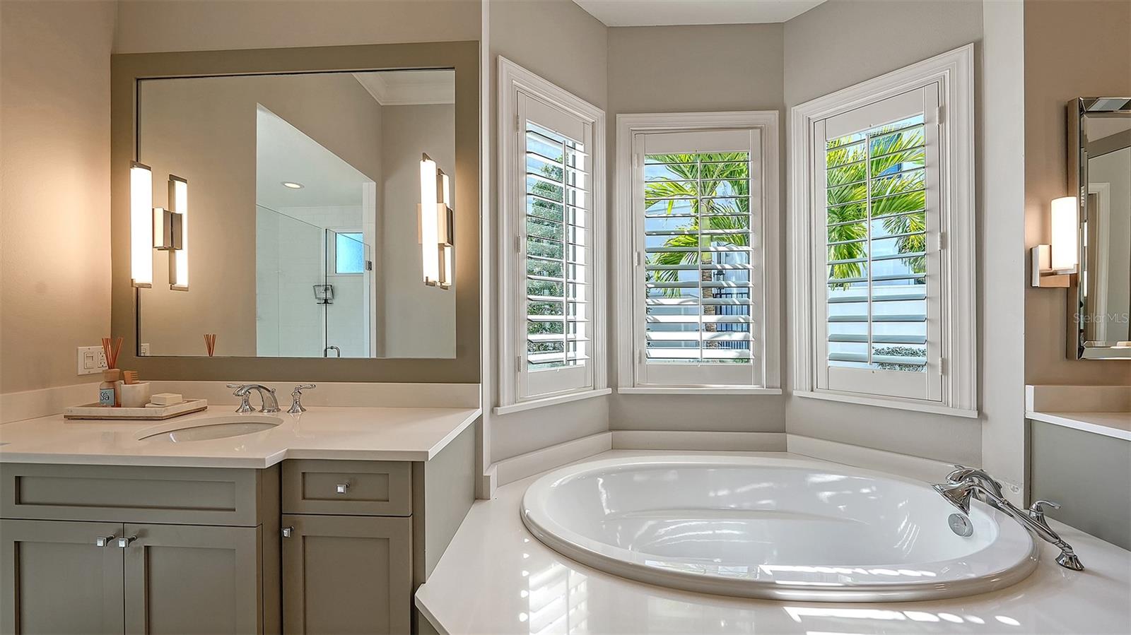 313 LOOKOUT POINT DR, OSPREY, FL, 34229