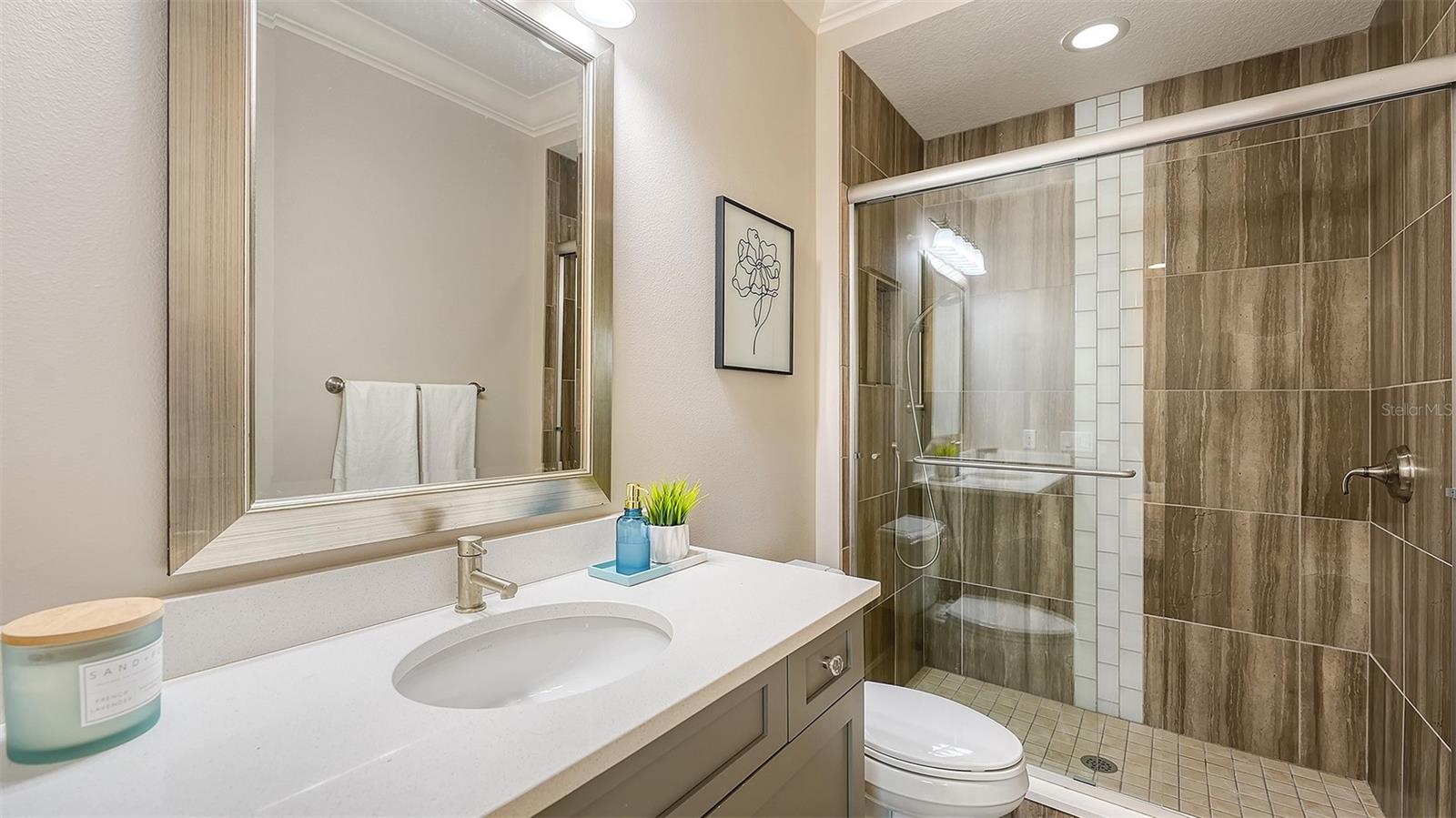 313 LOOKOUT POINT DR, OSPREY, FL, 34229