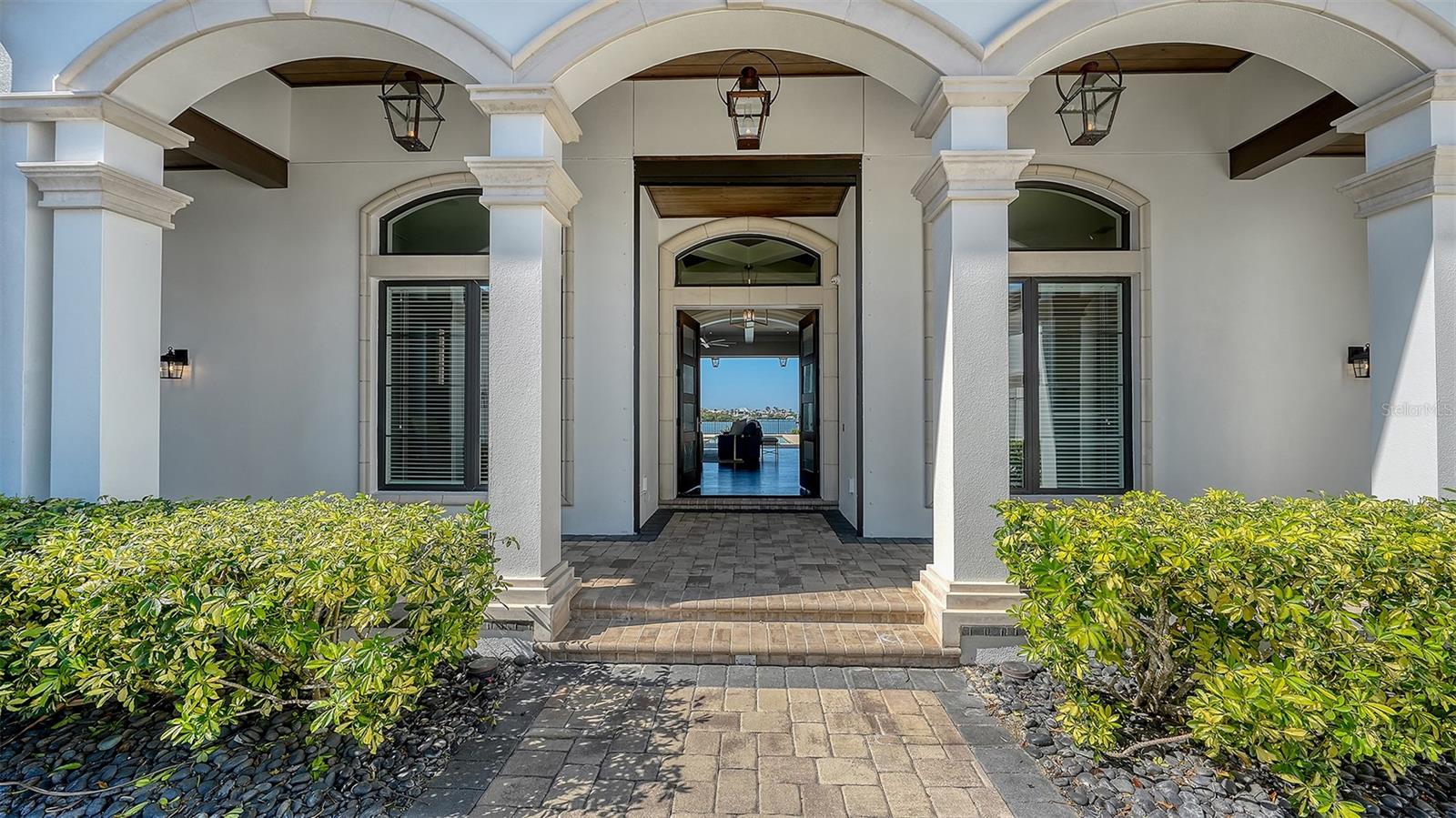 313 LOOKOUT POINT DR, OSPREY, FL, 34229