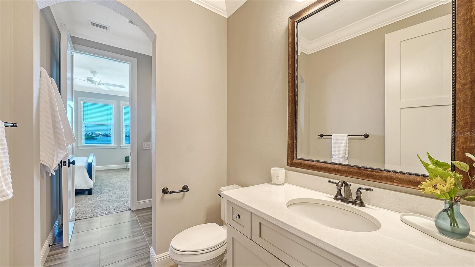 313 LOOKOUT POINT DR, OSPREY, FL, 34229