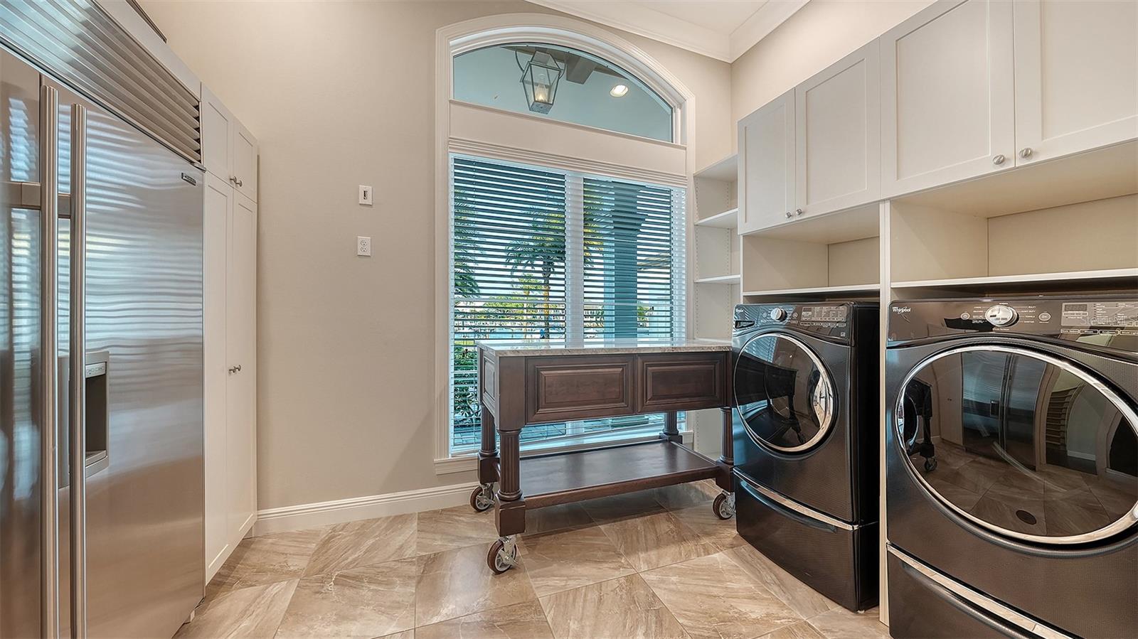 313 LOOKOUT POINT DR, OSPREY, FL, 34229