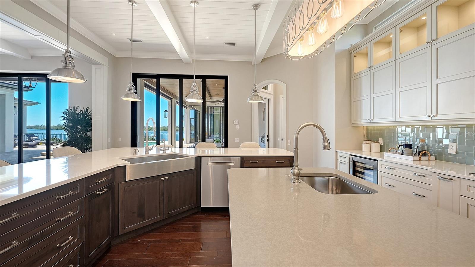 313 LOOKOUT POINT DR, OSPREY, FL, 34229
