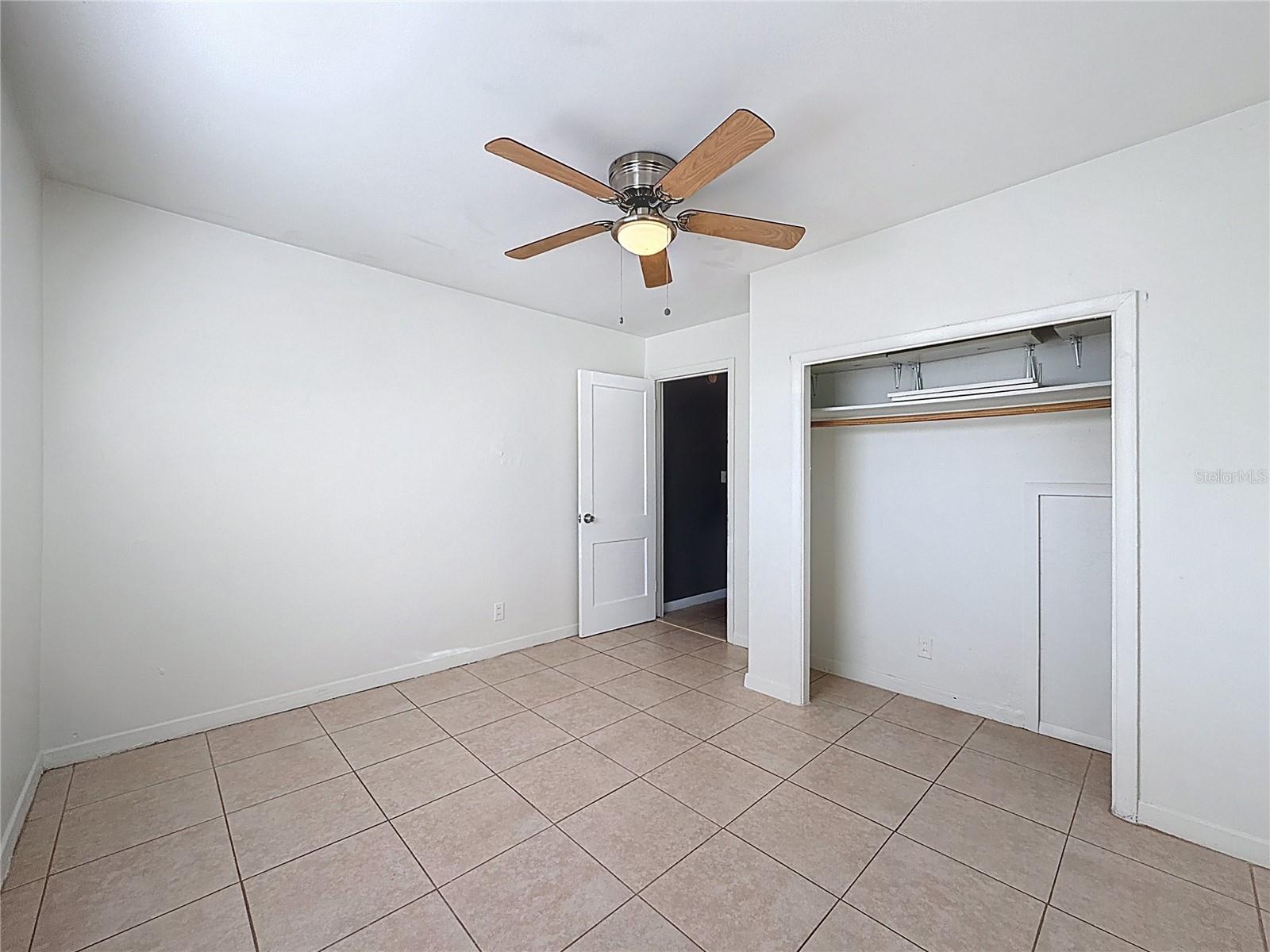 650 E HARBOR DR S, ST PETERSBURG, FL, 33705