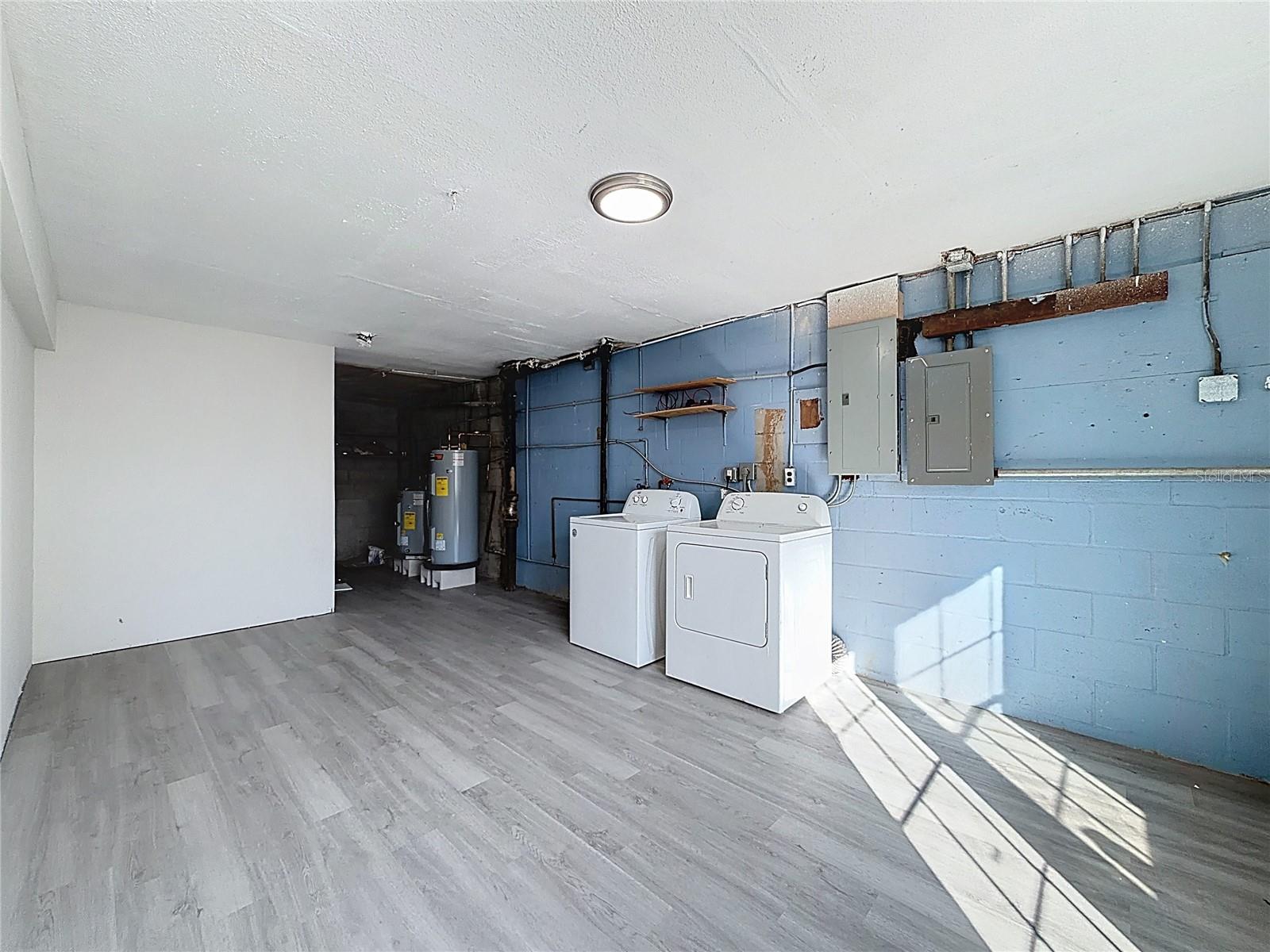 650 E HARBOR DR S, ST PETERSBURG, FL, 33705