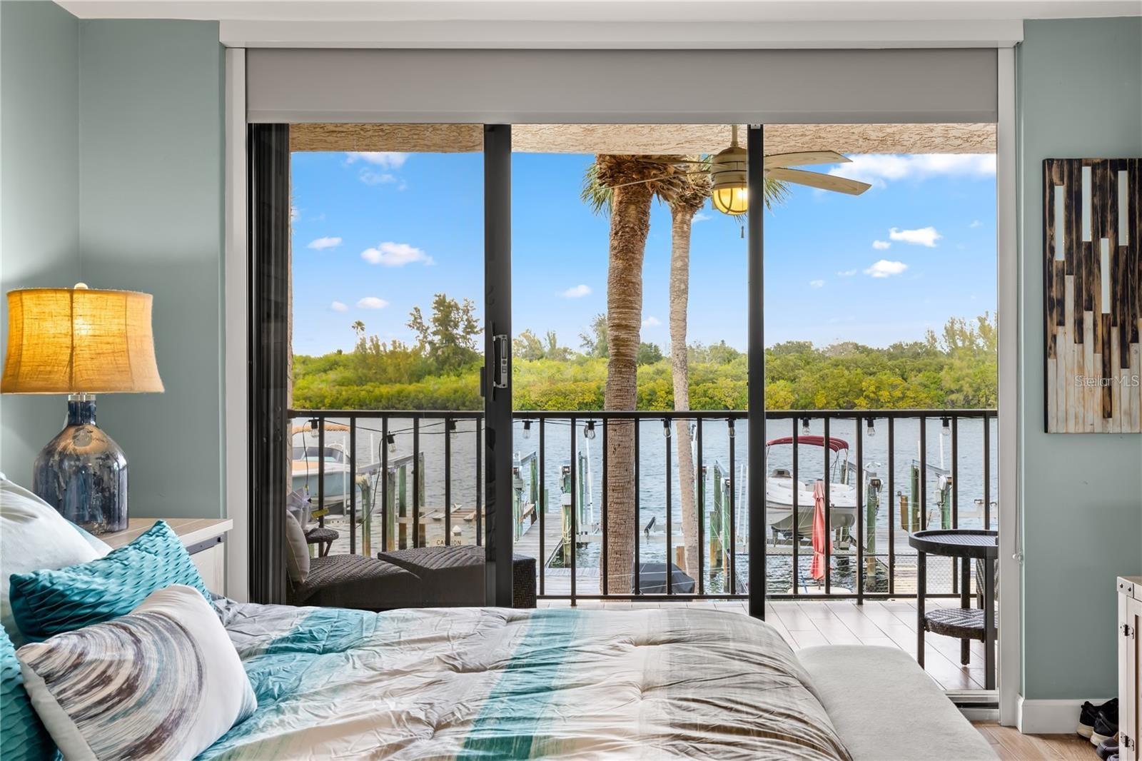 18201 GULF BLVD #205, REDINGTON SHORES, FL, 33708