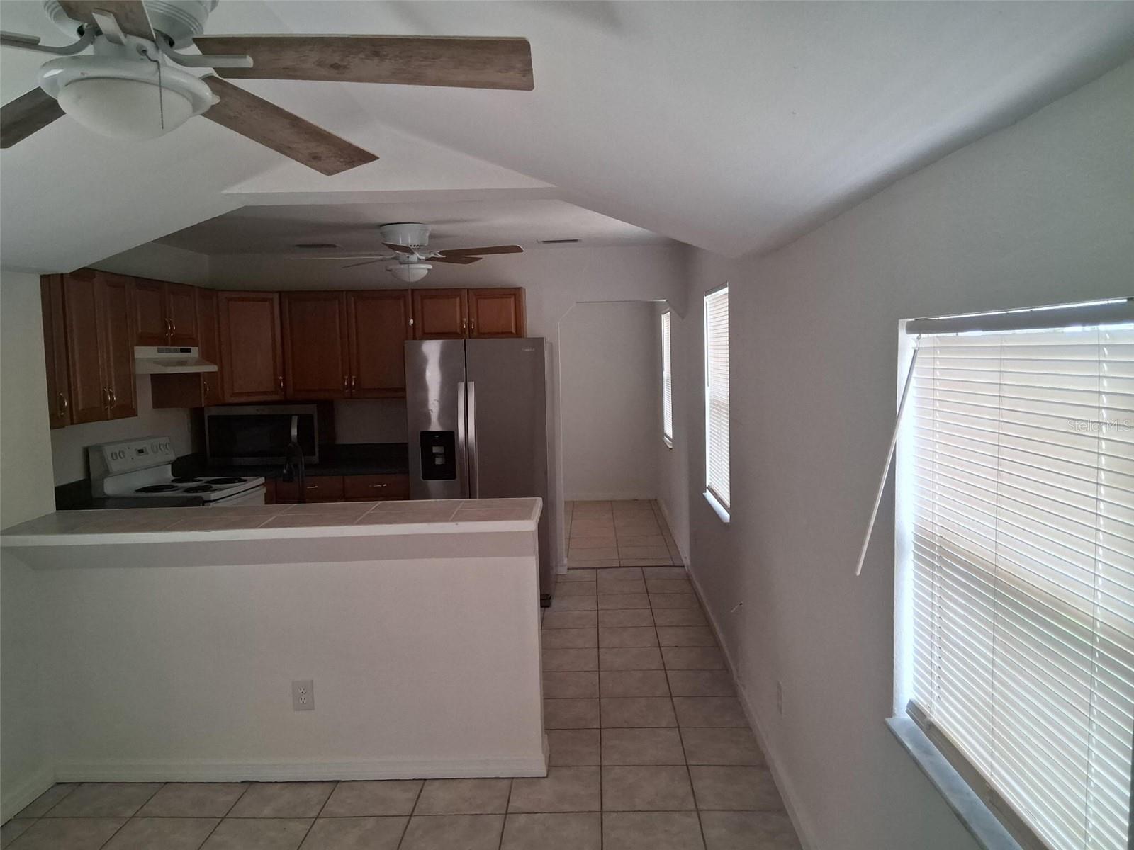 2855 40TH AVE N, ST PETERSBURG, FL, 33714