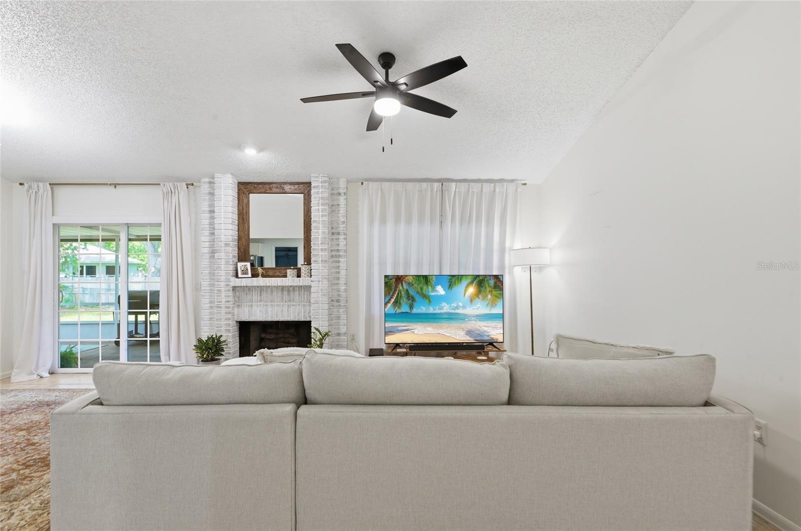 328 BAYSIDE AVE, WINTER GARDEN, FL, 34787