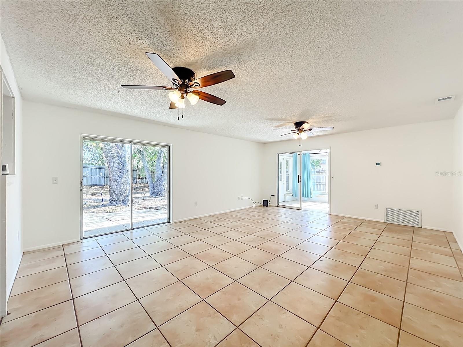 328 SHADOW OAK DR, CASSELBERRY, FL, 32707