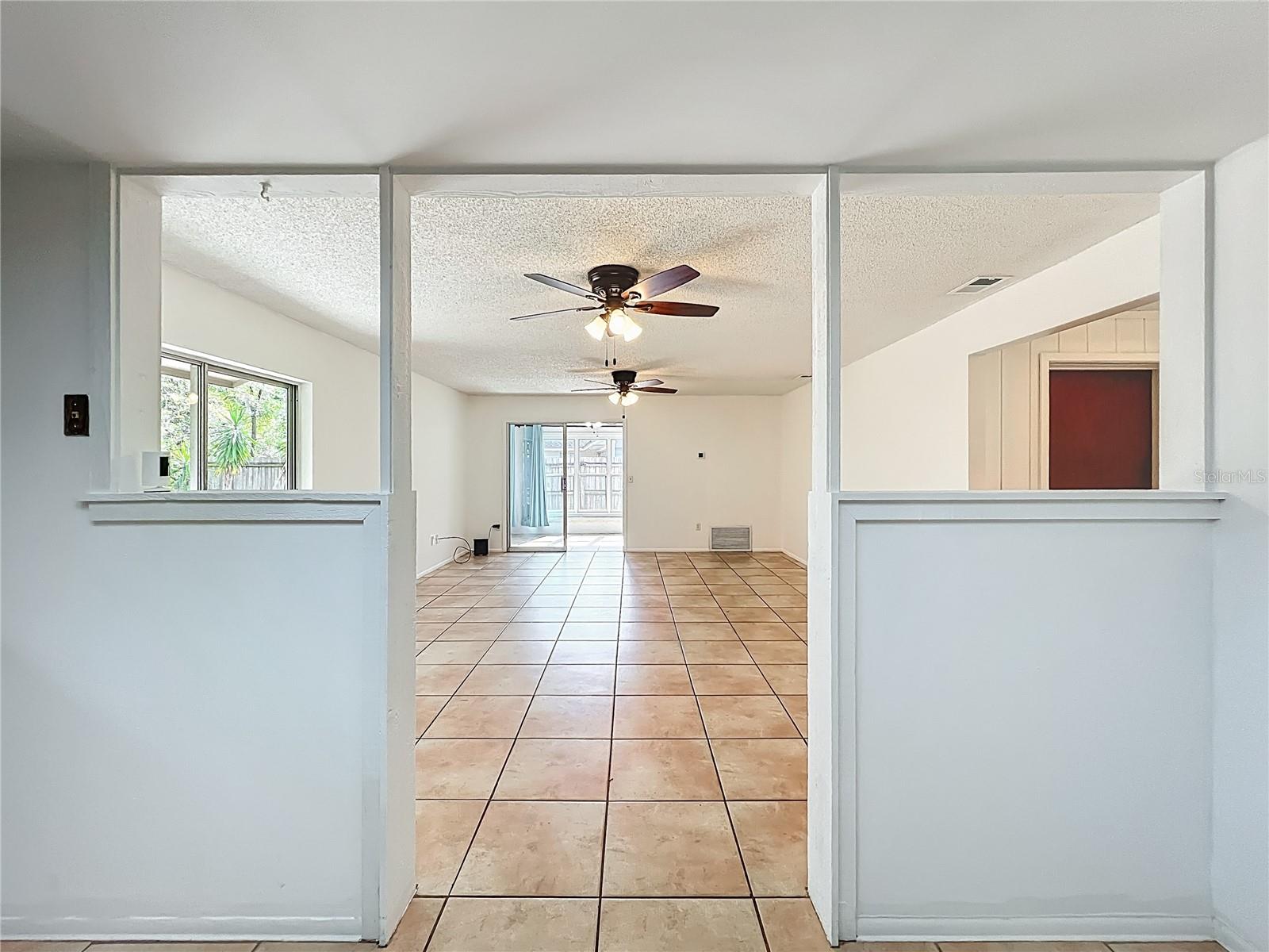328 SHADOW OAK DR, CASSELBERRY, FL, 32707