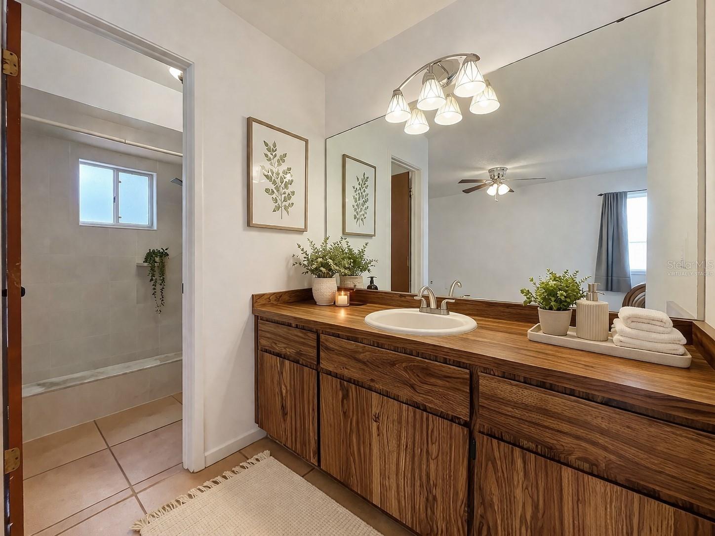 328 SHADOW OAK DR, CASSELBERRY, FL, 32707