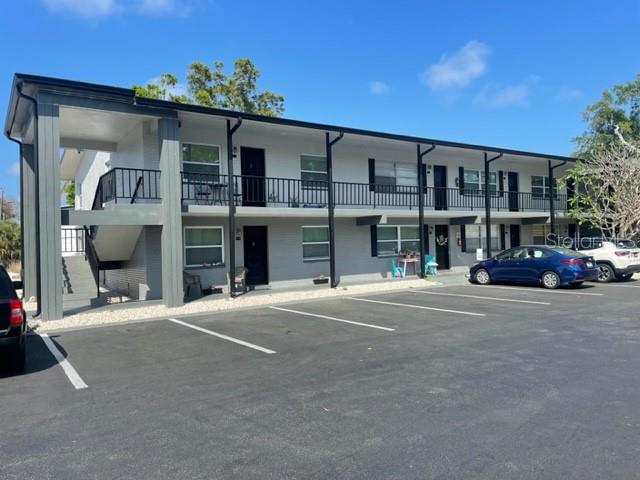 675 INDIAN ROCKS RD N #207D, BELLEAIR BLUFFS, FL, 33770