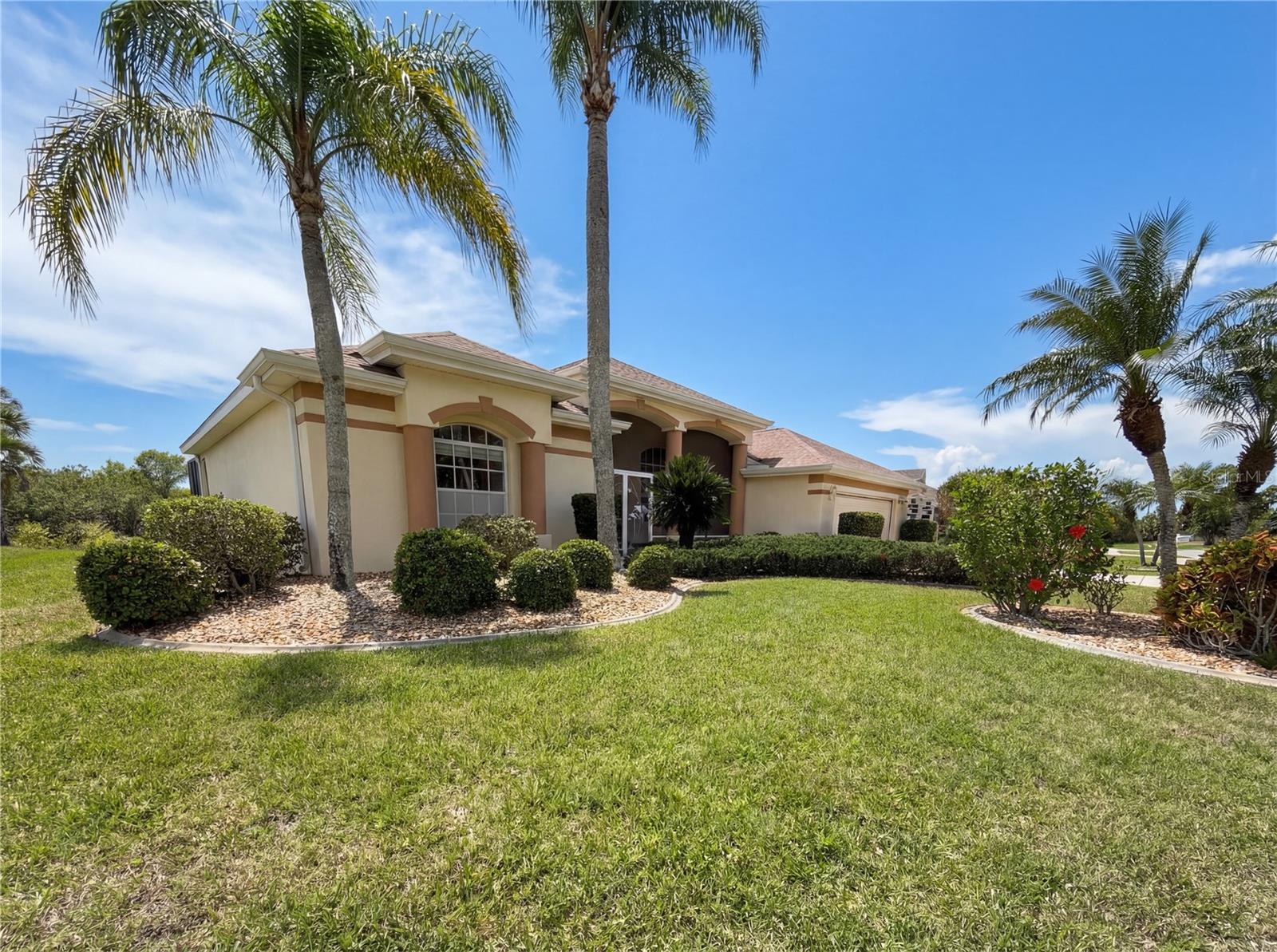 12567 SW PEMBROKE CIR N, LAKE SUZY, FL, 34269