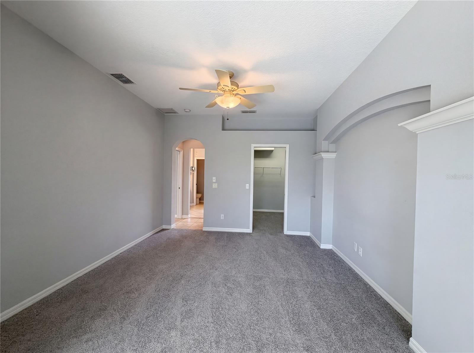 12567 SW PEMBROKE CIR N, LAKE SUZY, FL, 34269